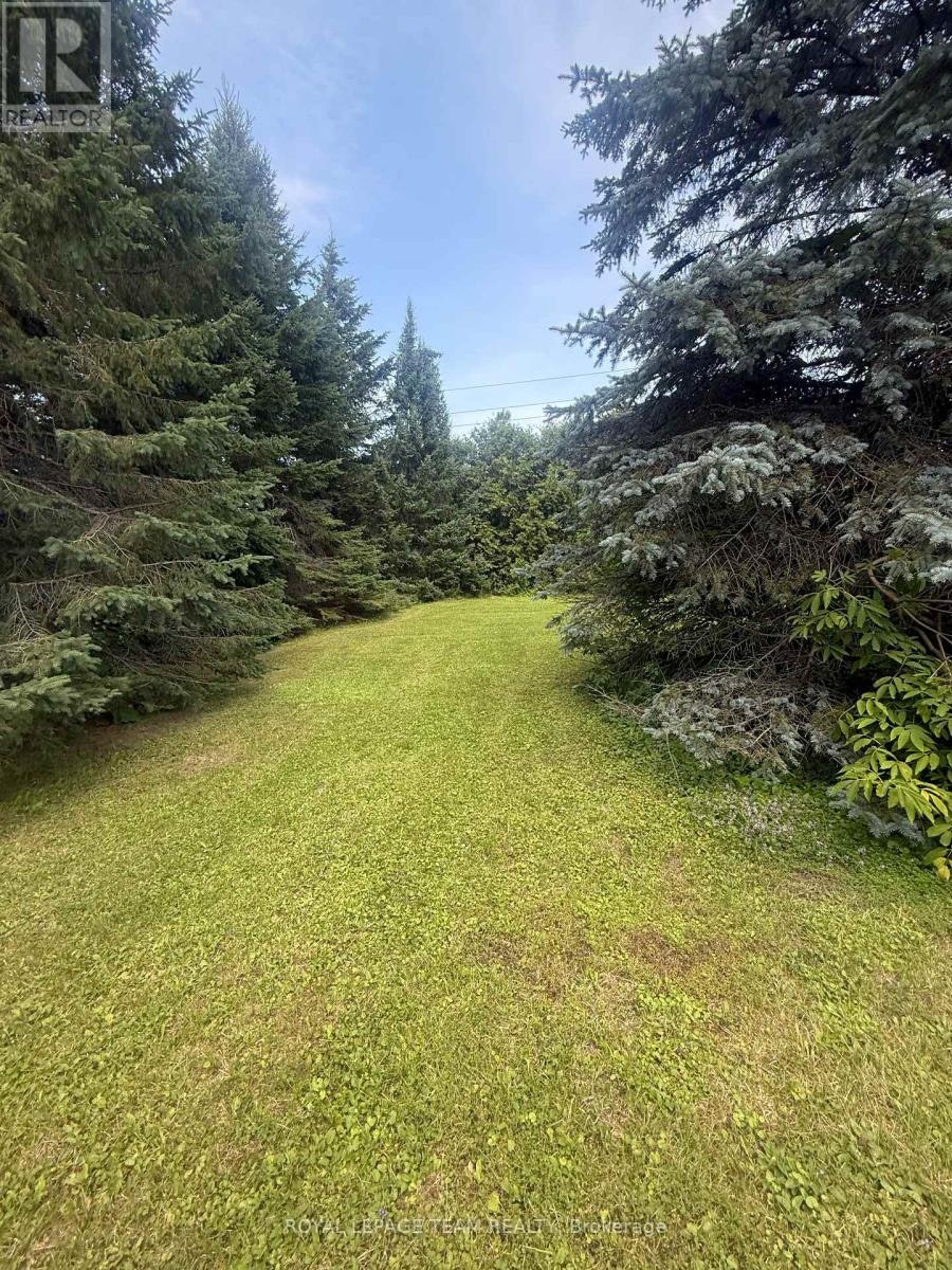 978 Rideau Road, Ottawa, ON, K1X 1H5 - 4