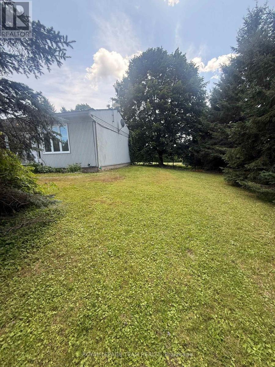 978 Rideau Road, Ottawa, ON, K1X 1H5 - 3