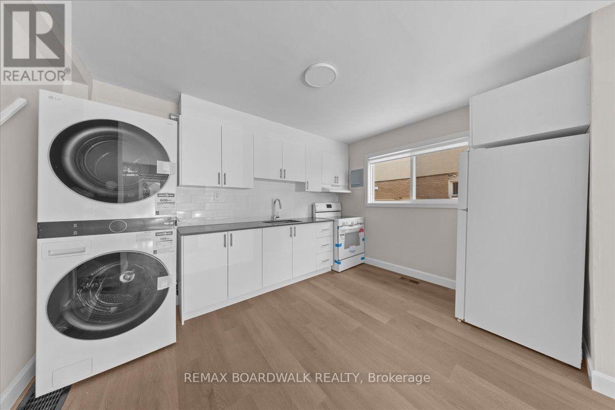 999 Meadowlands Drive, Ottawa, ON, K2E 7Z8 - 8