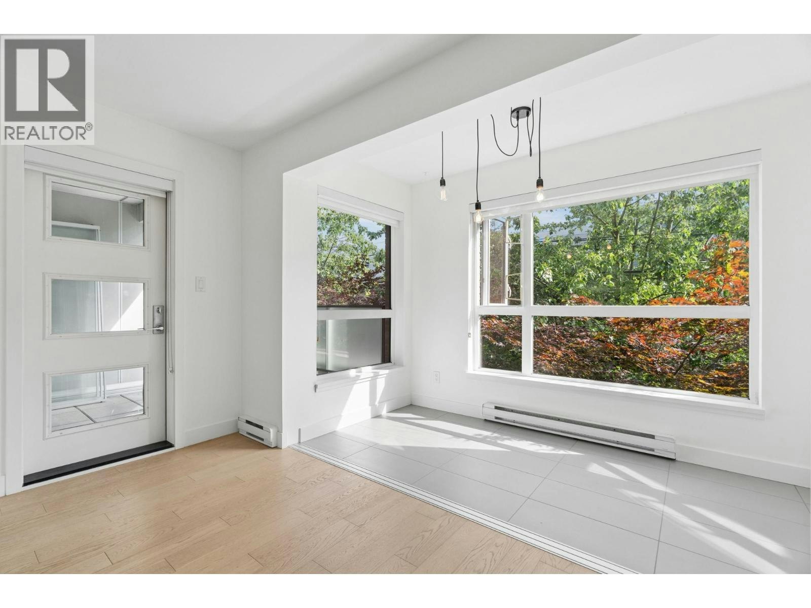 206-3456 Commercial Street, Vancouver, BC, V5N 4E9 - 18