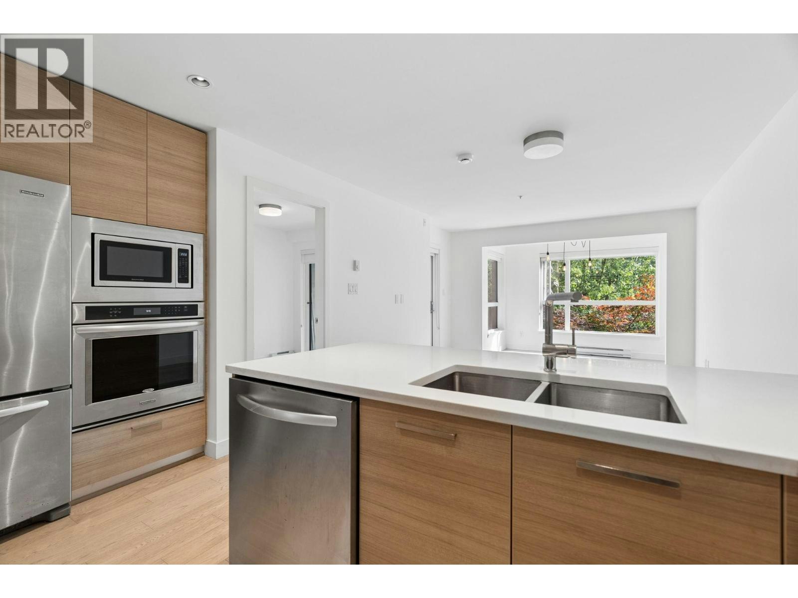 206-3456 Commercial Street, Vancouver, BC, V5N 4E9 - 14