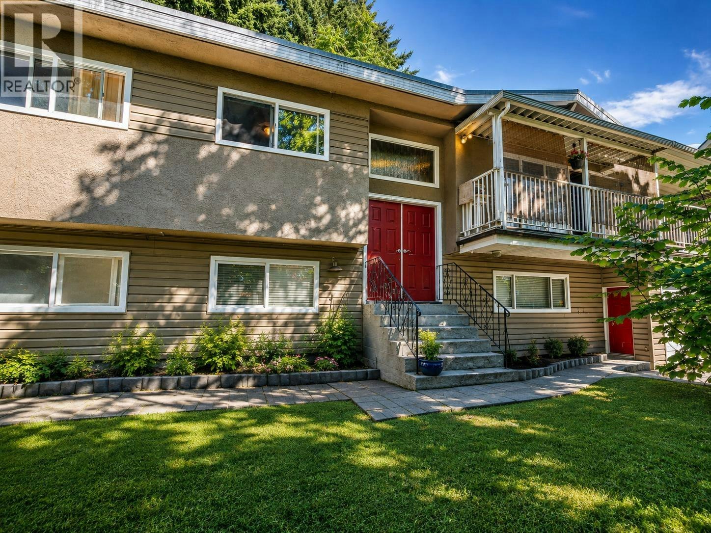 1825 Brunette Avenue, Coquitlam, BC, V3K 1H3