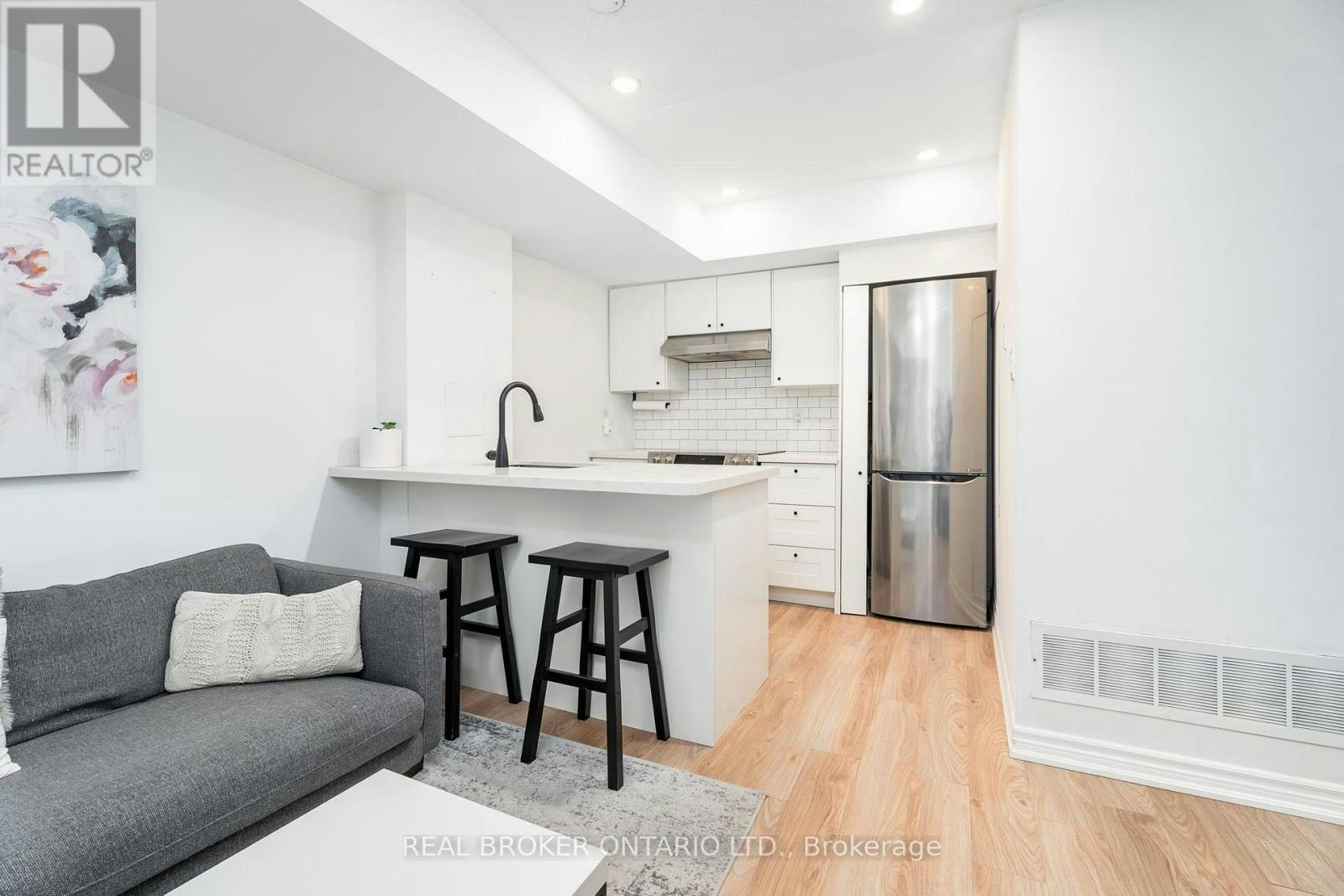 32-11 Niagara Street W, Toronto, ON, M5V 3N9 - 15