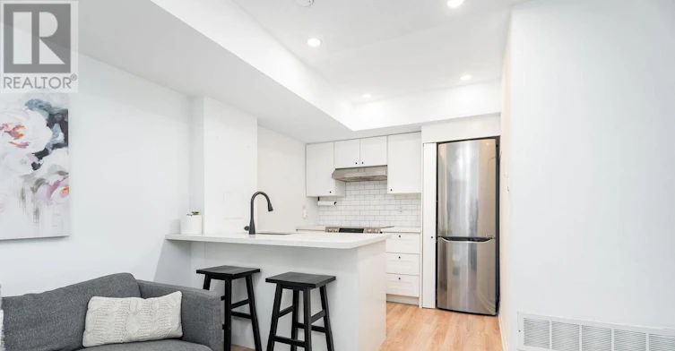 32-11 Niagara Street W, Toronto, ON, M5V 3N9 - 15