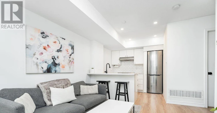 32-11 Niagara Street W, Toronto, ON, M5V 3N9 - 11