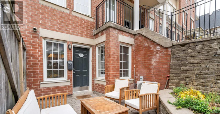 32-11 Niagara Street W, Toronto, ON, M5V 3N9 - 6