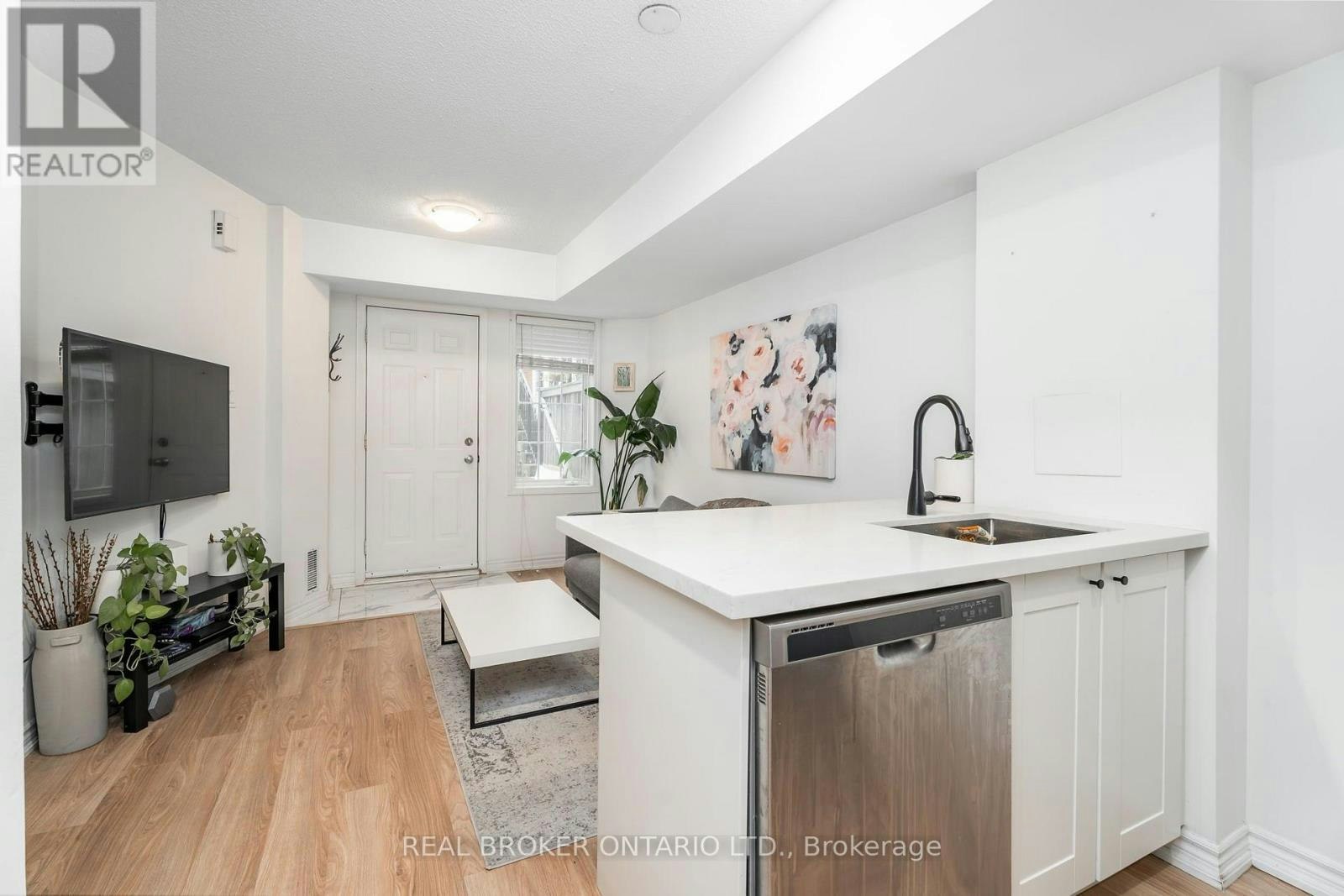 32-11 Niagara Street W, Toronto, ON, M5V 3N9 - 20