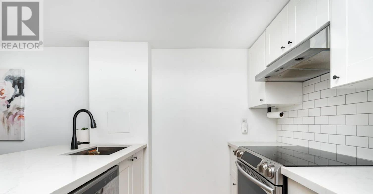 32-11 Niagara Street W, Toronto, ON, M5V 3N9 - 19