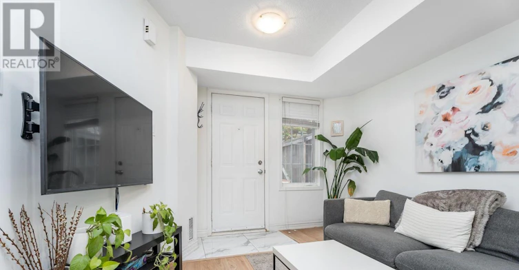 32-11 Niagara Street W, Toronto, ON, M5V 3N9 - 9