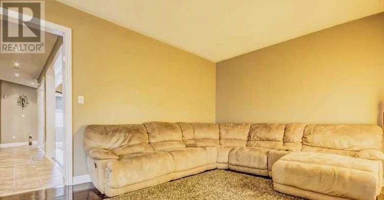 MAIN-1584 Quail Run Drive, Oshawa, ON, L1K 0E1 - 8