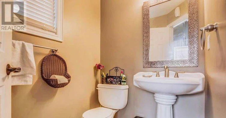 MAIN-1584 Quail Run Drive, Oshawa, ON, L1K 0E1 - 3