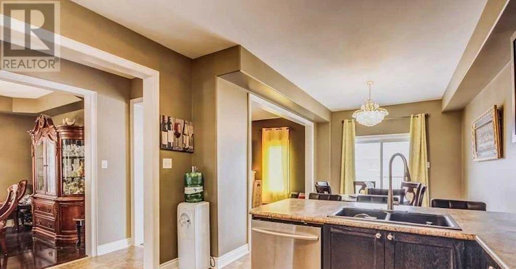 MAIN-1584 Quail Run Drive, Oshawa, ON, L1K 0E1 - 11