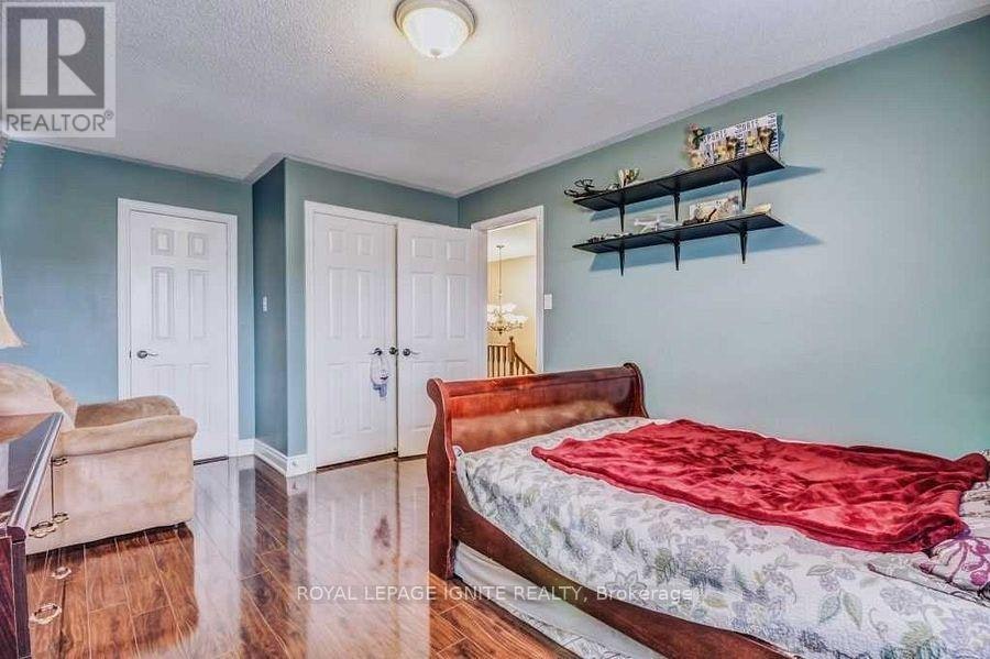 MAIN-1584 Quail Run Drive, Oshawa, ON, L1K 0E1 - 18