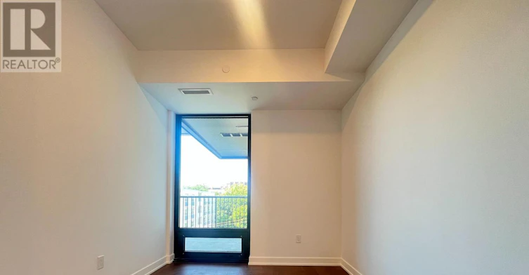 720-91 Montclair Avenue, Toronto, ON, M5P 0B1 - 4