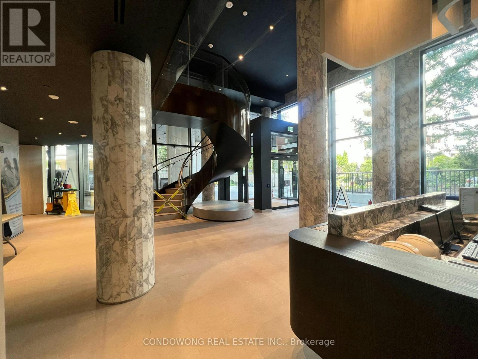 720-91 Montclair Avenue, Toronto, ON, M5P 0B1 - 12