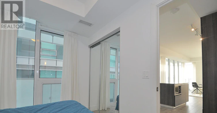 2009-200 Bloor Street W, Toronto, ON, M5S 1T8 - 15