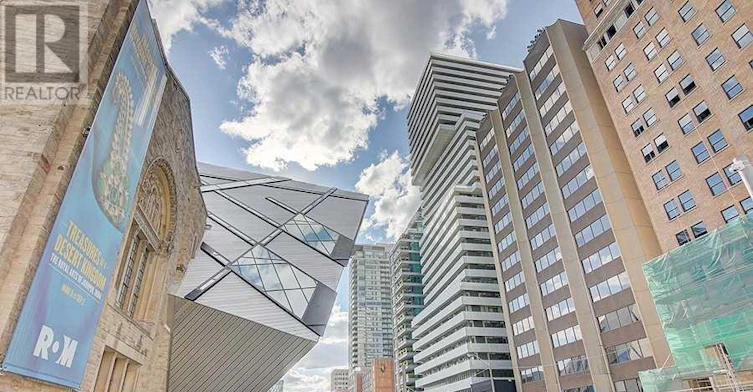 2009-200 Bloor Street W, Toronto, ON, M5S 1T8 - 2