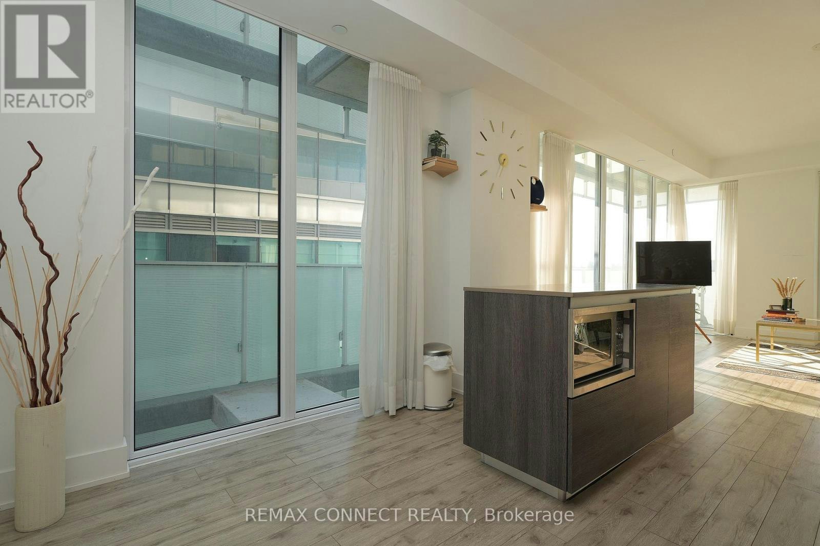 2009-200 Bloor Street W, Toronto, ON, M5S 1T8 - 11