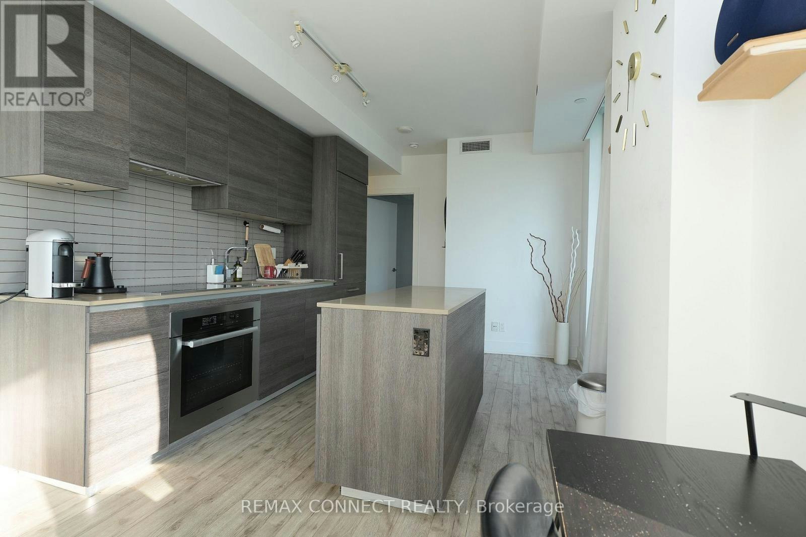2009-200 Bloor Street W, Toronto, ON, M5S 1T8 - 8