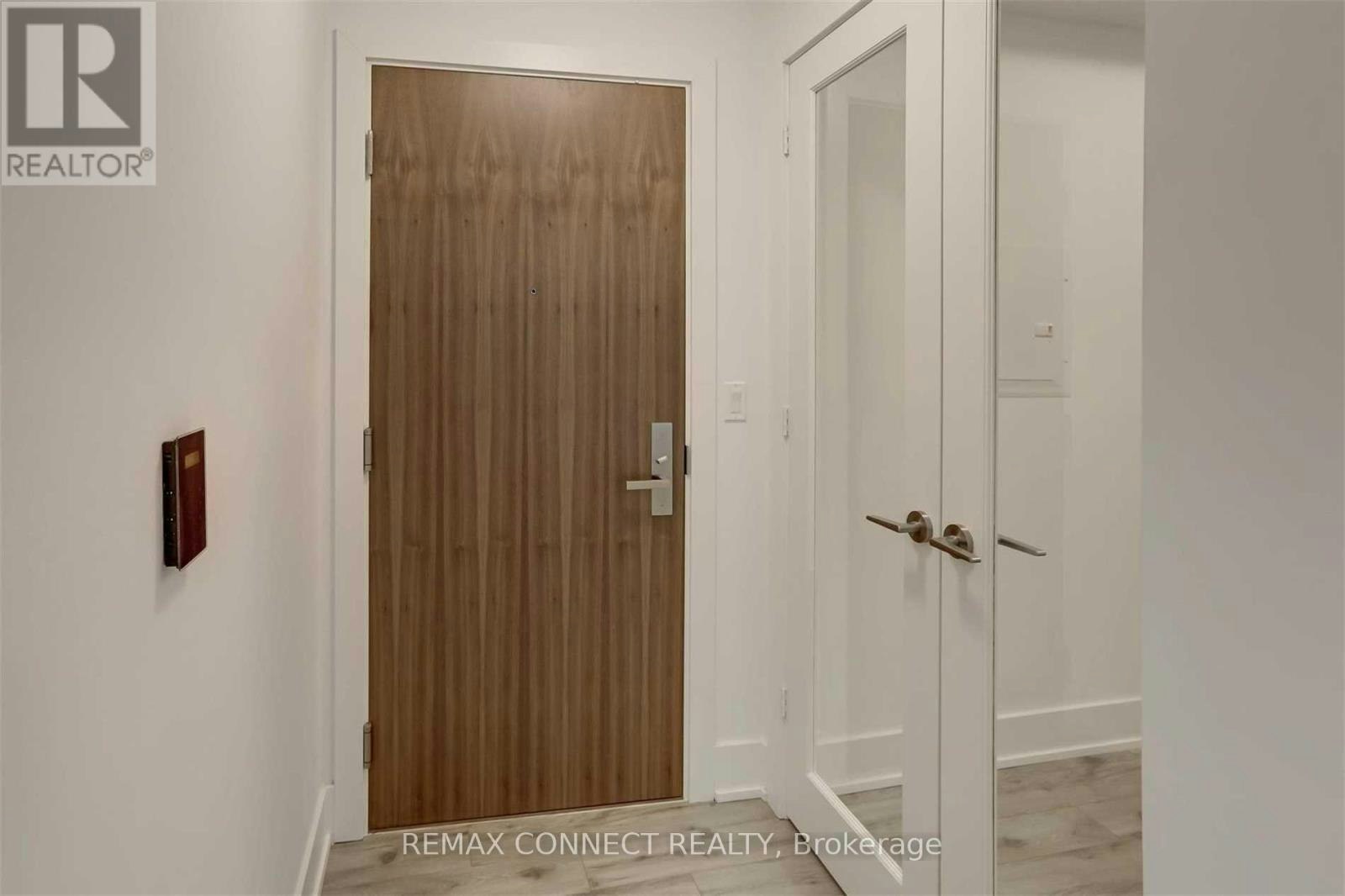 2009-200 Bloor Street W, Toronto, ON, M5S 1T8 - 18