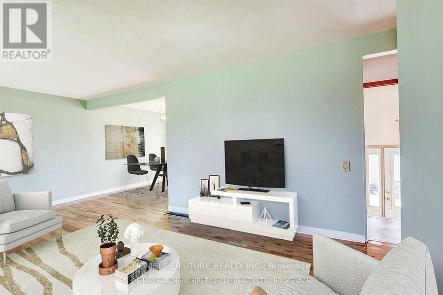 MAIN-361 Gliddon Avenue, Oshawa, ON, L1H 1Z6