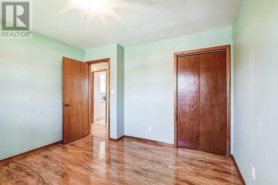 MAIN-361 Gliddon Avenue, Oshawa, ON, L1H 1Z6 - 9