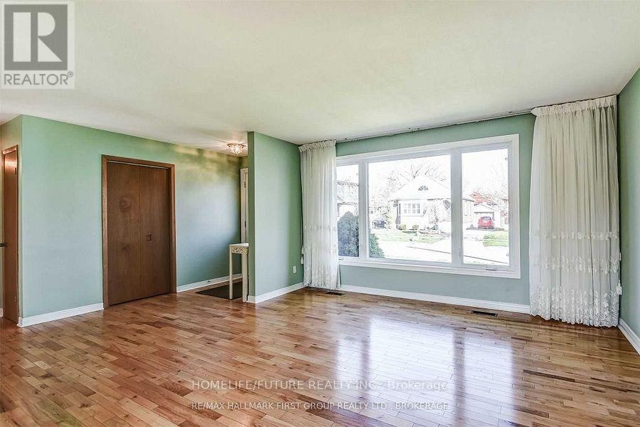MAIN-361 Gliddon Avenue, Oshawa, ON, L1H 1Z6 - 5