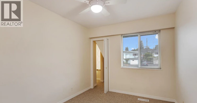 Duplex-1060 Fell Avenue, Burnaby, BC, V5B 3Y6 - 14