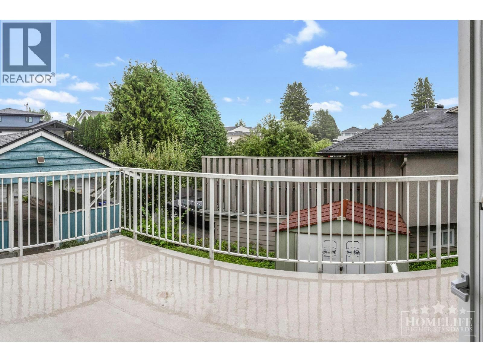 Duplex-1060 Fell Avenue, Burnaby, BC, V5B 3Y6 - 20