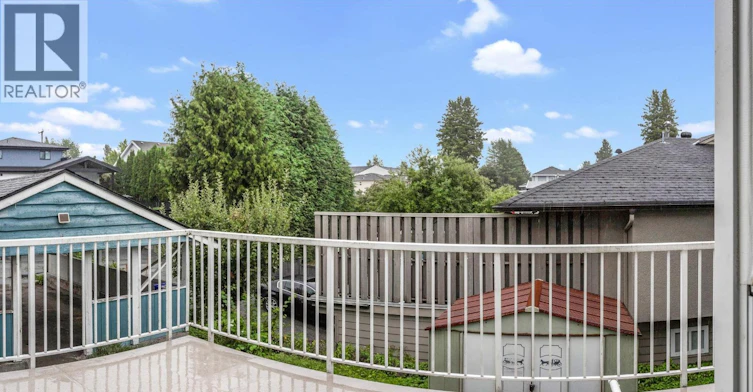 Duplex-1060 Fell Avenue, Burnaby, BC, V5B 3Y6 - 20