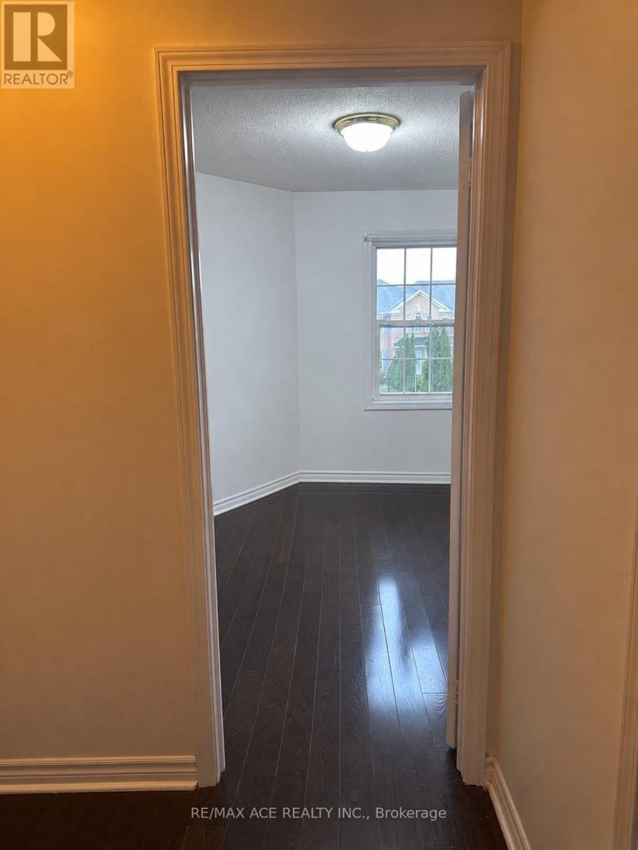 100 Staines Road, Toronto, ON, M1X 1Y9 - 29