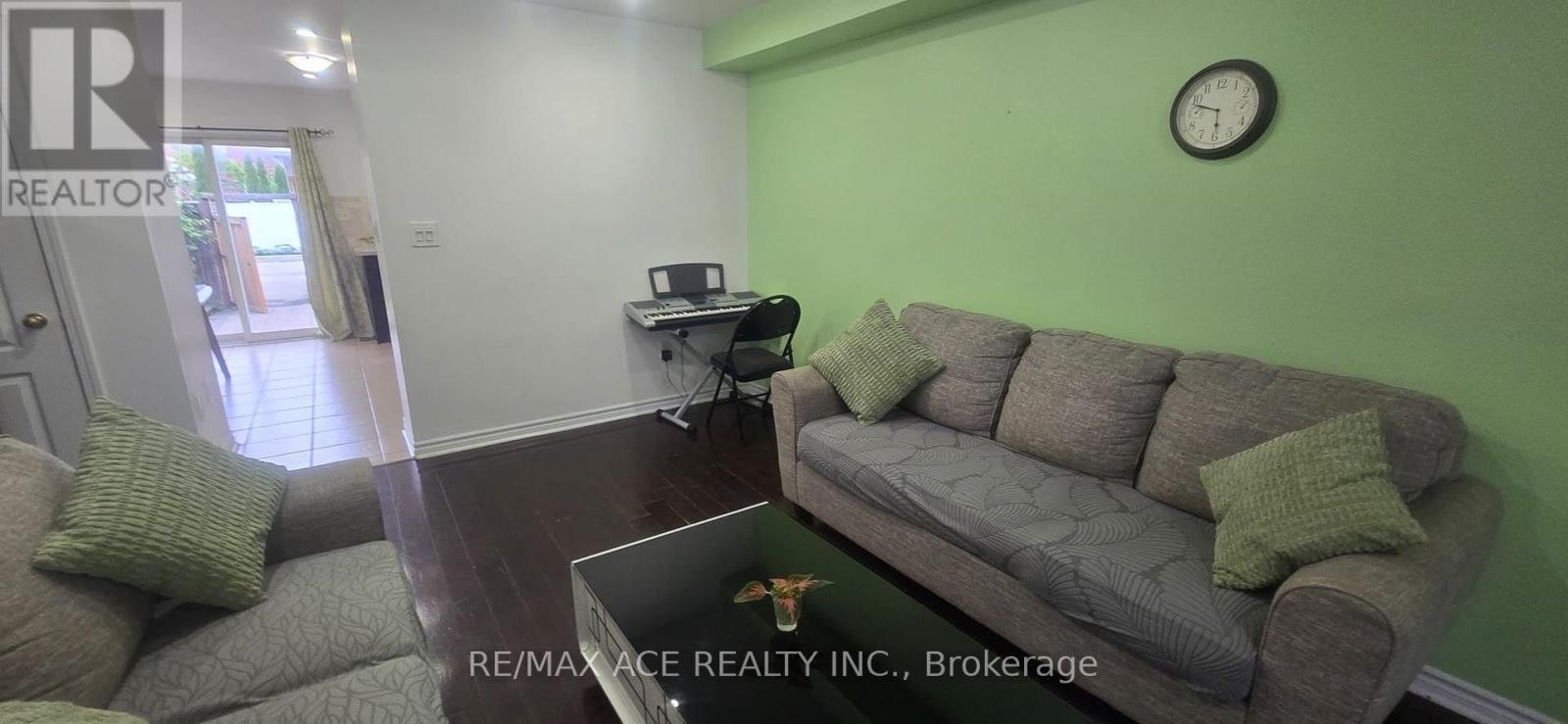 100 Staines Road, Toronto, ON, M1X 1Y9 - 8