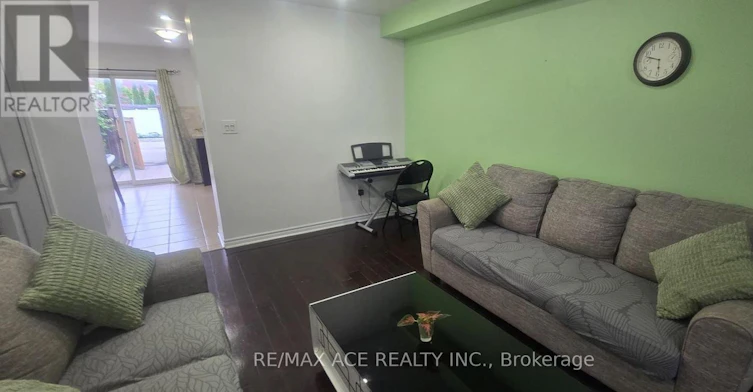 100 Staines Road, Toronto, ON, M1X 1Y9 - 8