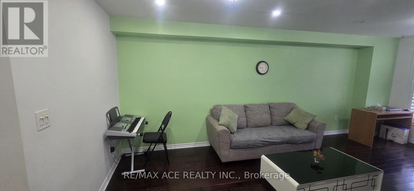 100 Staines Road, Toronto, ON, M1X 1Y9 - 7
