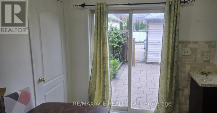 100 Staines Road, Toronto, ON, M1X 1Y9 - 14