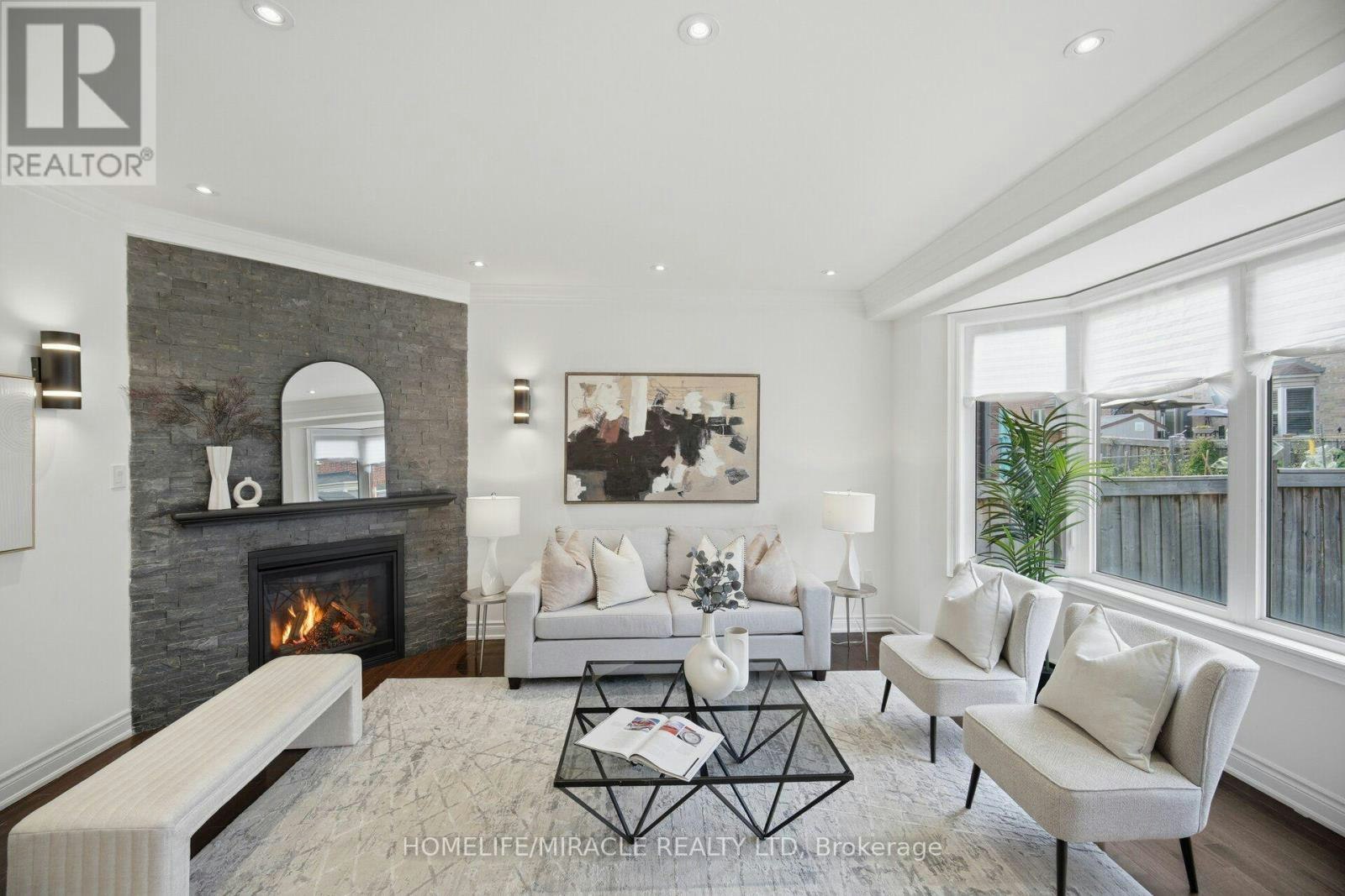 28 Kincardine Street, Vaughan, ON, L4H 4H7