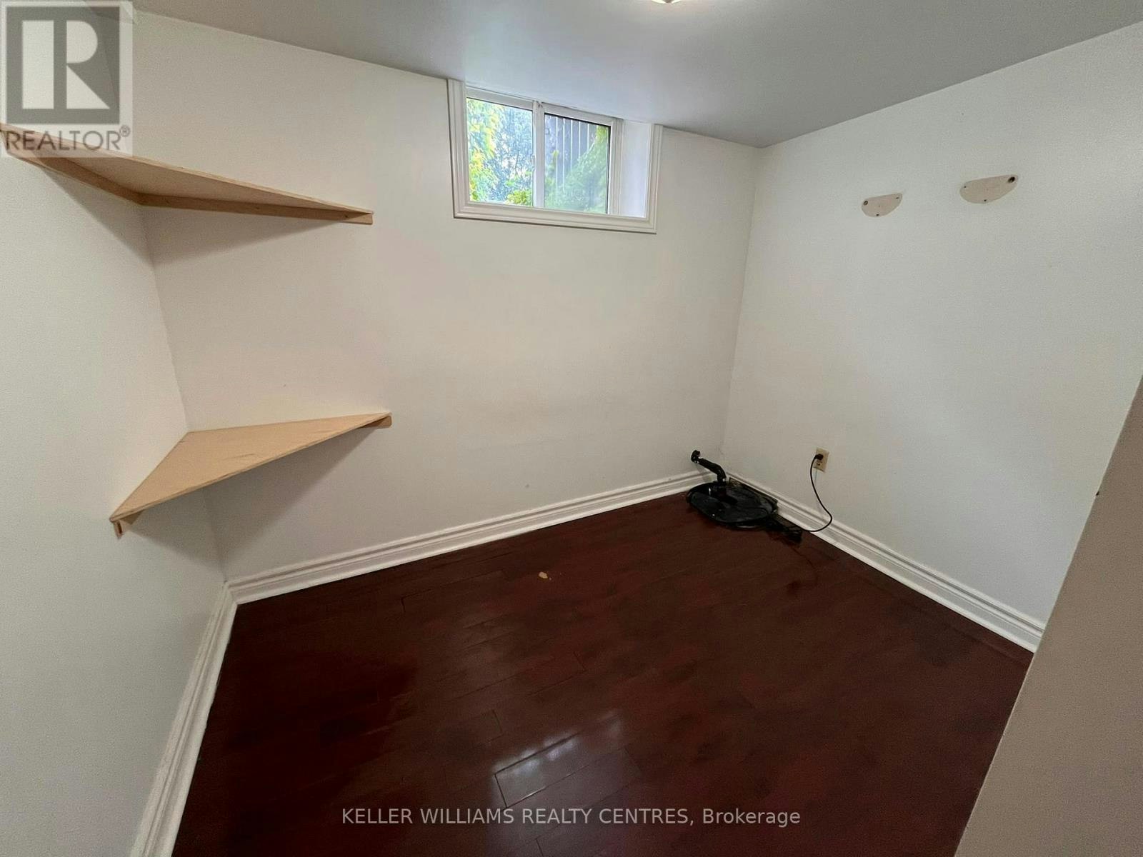 LOWER REAR-2027 Davenport Road, Toronto, ON, M6N 1C5 - 9