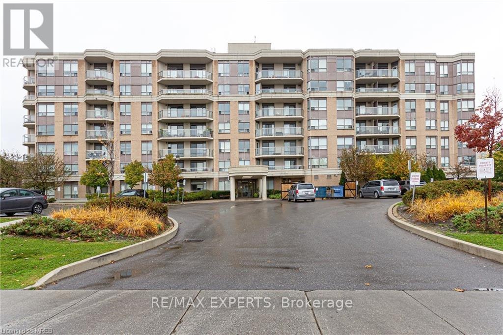 605-300 Ray Lawson Boulevard, Brampton, ON, L6Y 5H5