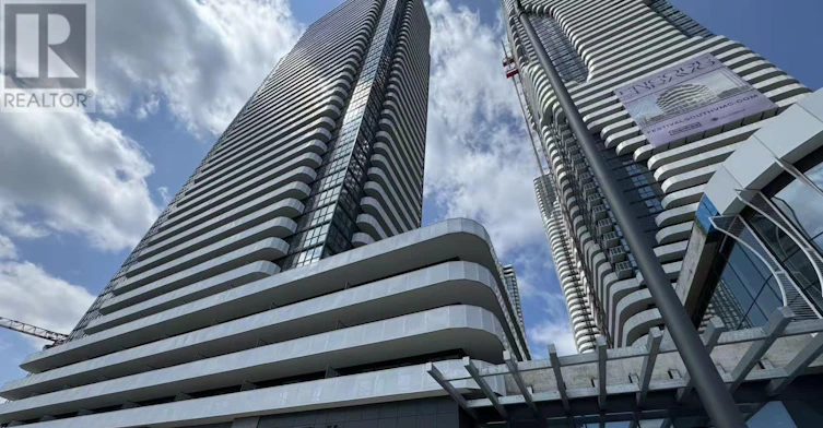 203-28 Interchange Way, Vaughan, ON, L4K 0P8