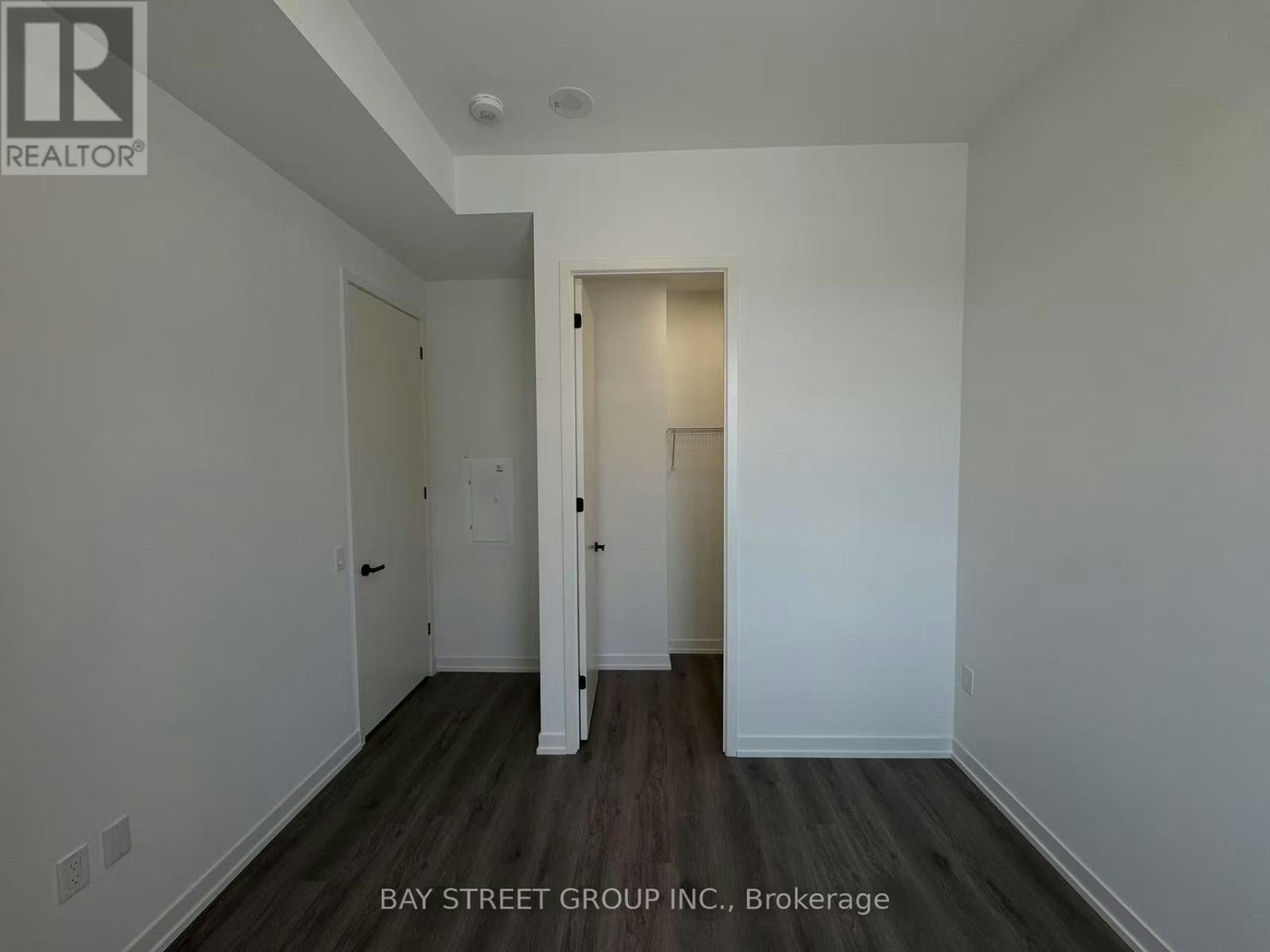 203-28 Interchange Way, Vaughan, ON, L4K 0P8 - 13