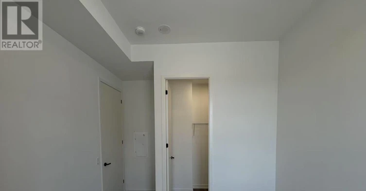 203-28 Interchange Way, Vaughan, ON, L4K 0P8 - 13