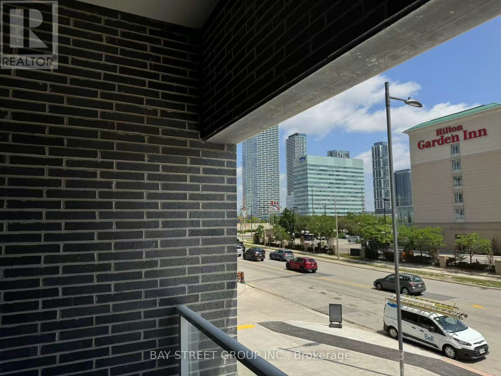 203-28 Interchange Way, Vaughan, ON, L4K 0P8 - 18