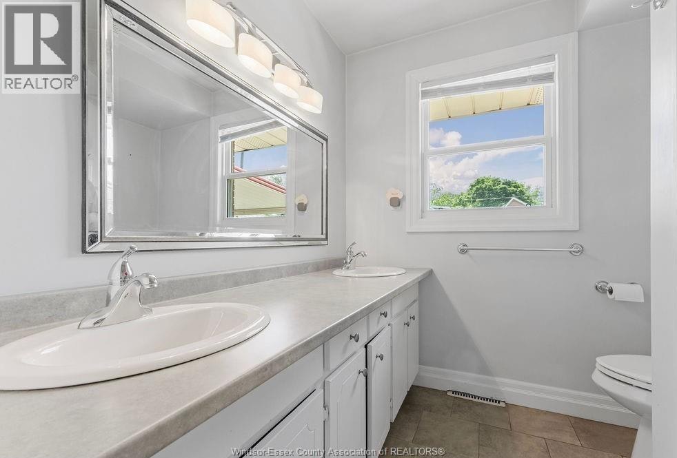 MAIN-979 Arthur Road, Windsor, ON, N8Y 2Y4 - 8