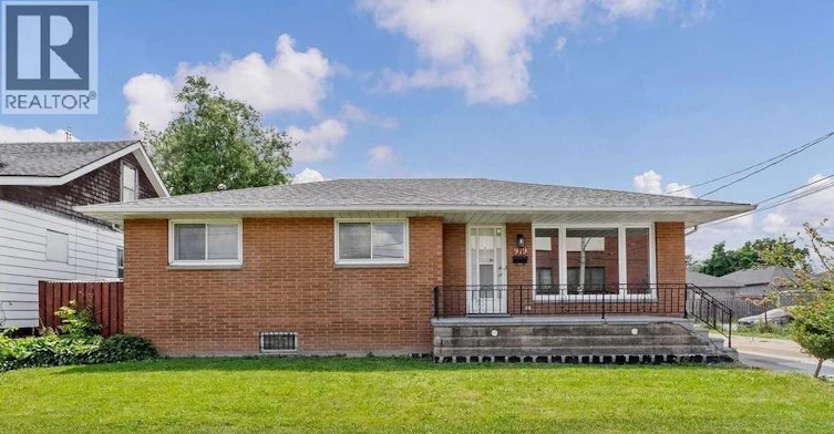 MAIN-979 Arthur Road, Windsor, ON, N8Y 2Y4