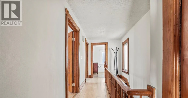 Upper-33 Rich Avenue, Cambridge, ON, N1R 2A4 - 6