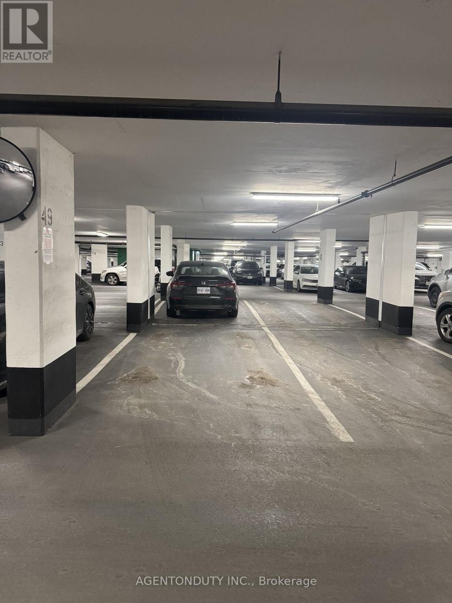 PH14-7895 Jane Street, Vaughan, ON, L4K 0K2 - 46