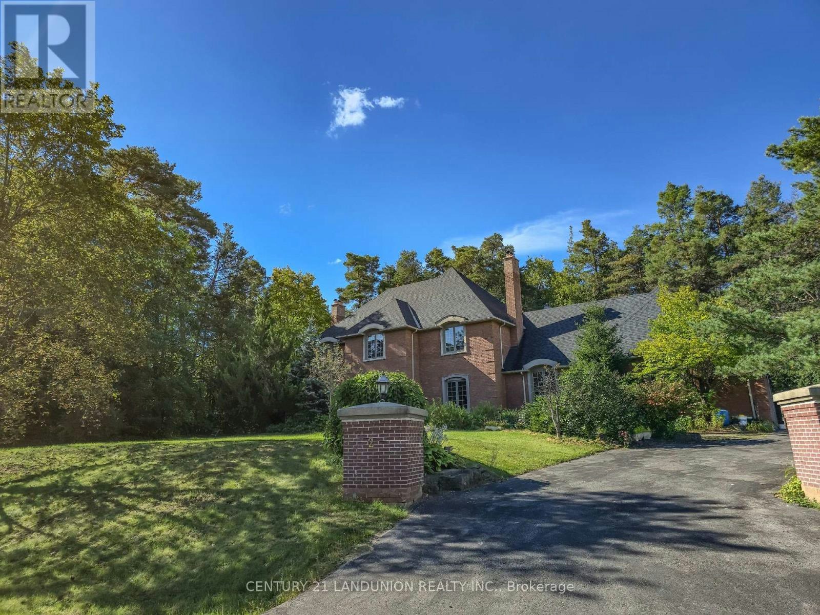 2 Heron Trail, Whitchurch-Stouffville, ON, L3Y 4W1