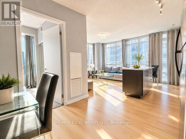 2805-65 Bremner Boulevard, Toronto, ON, M5J 0A7 - 5