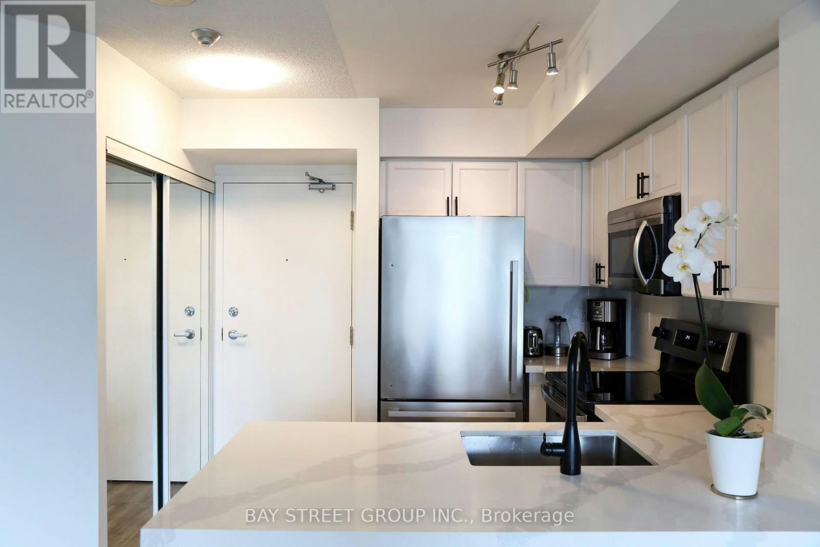 2808-30 Harrison Garden Boulevard, Toronto, ON, M2N 7A9 - 10