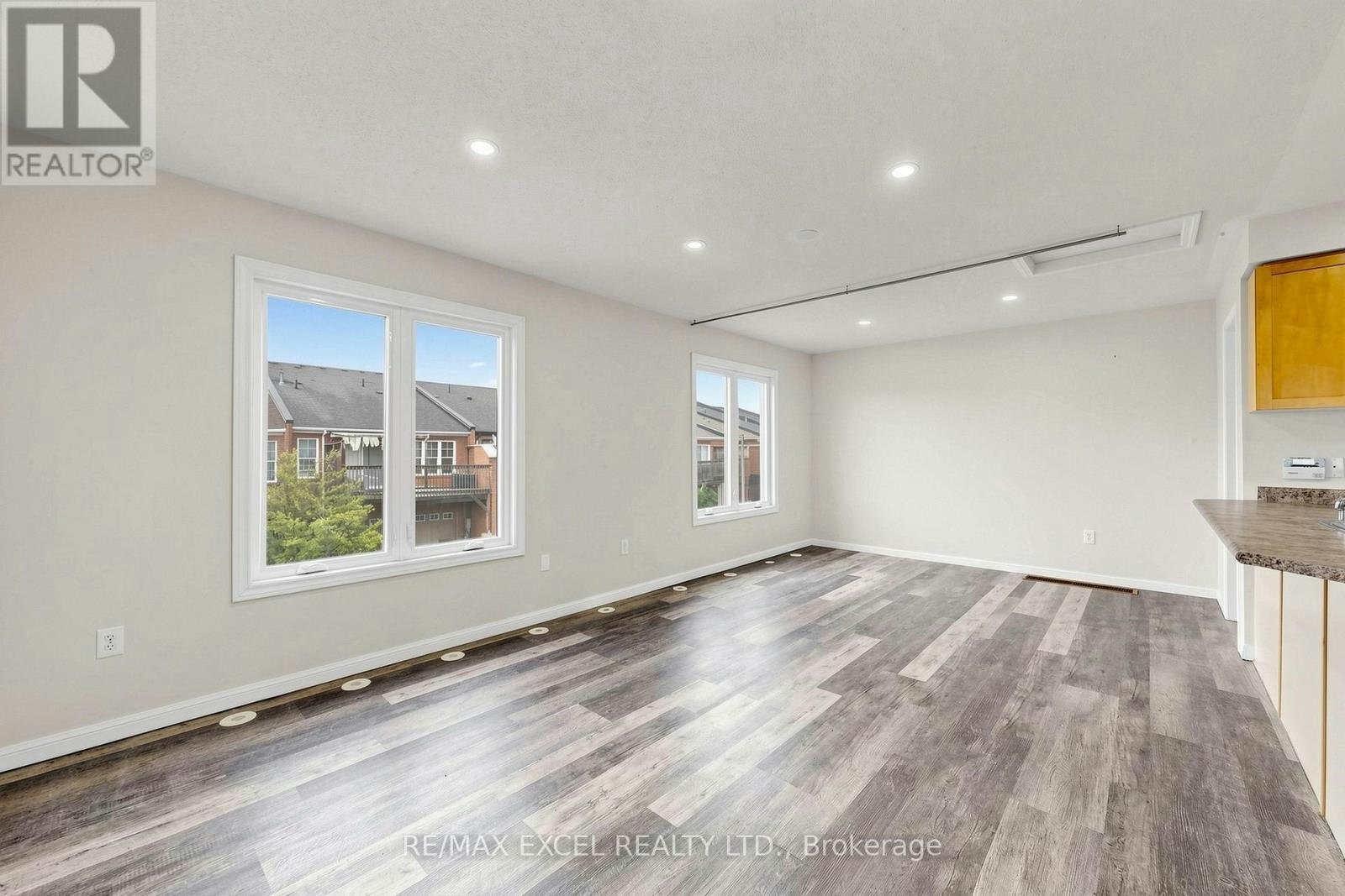 11 Peony Street, Markham, ON, L6B 1M2 - 10